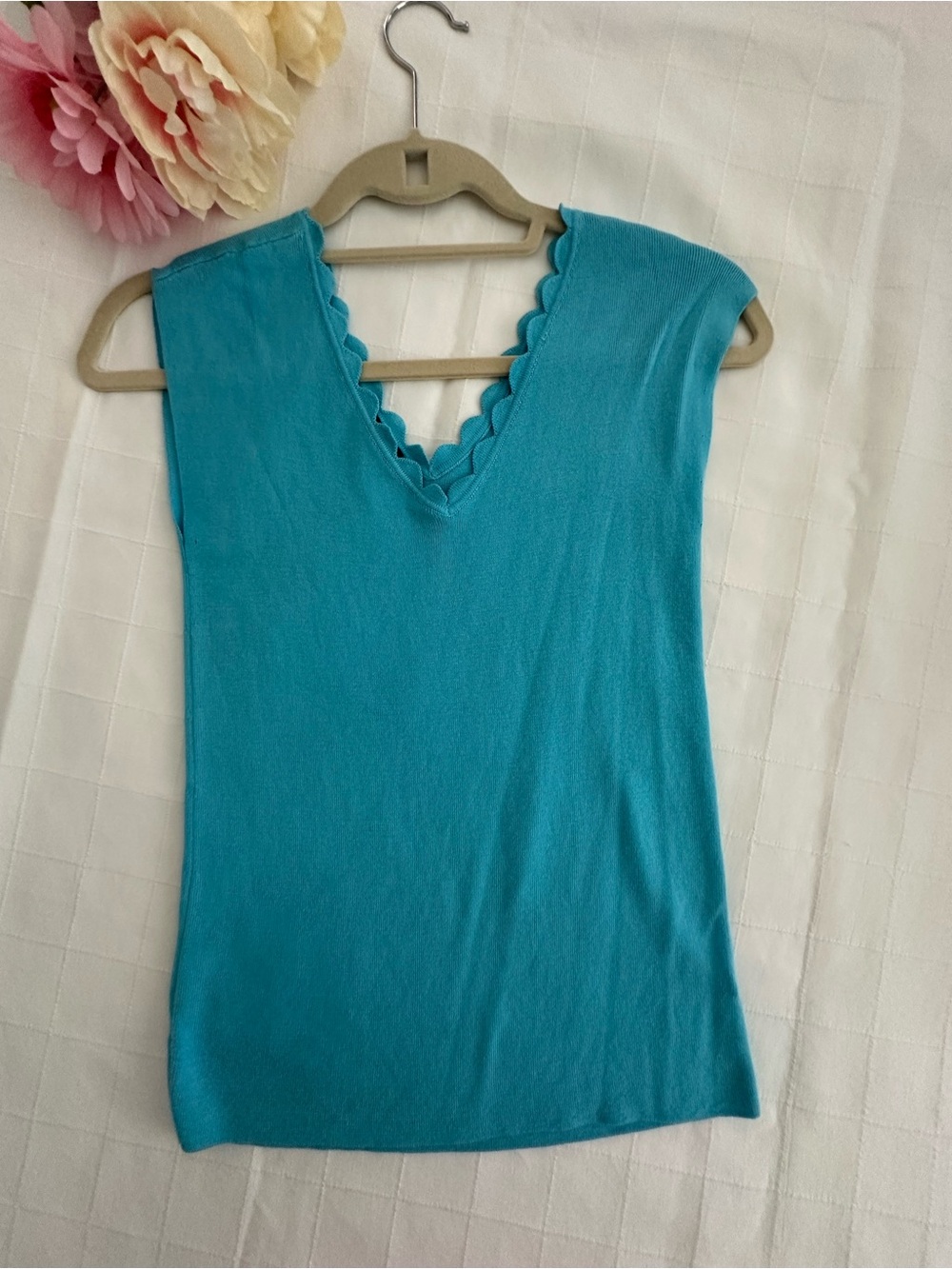 Talbots Turquoise Scalloped V-Neck Knit Tank